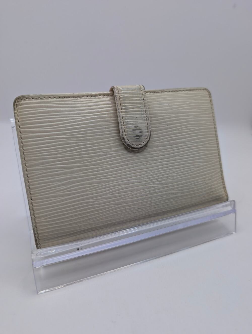 Authentic Louis Vuitton Epi Ivory Kisslock Elise Compact Wallet Vintage